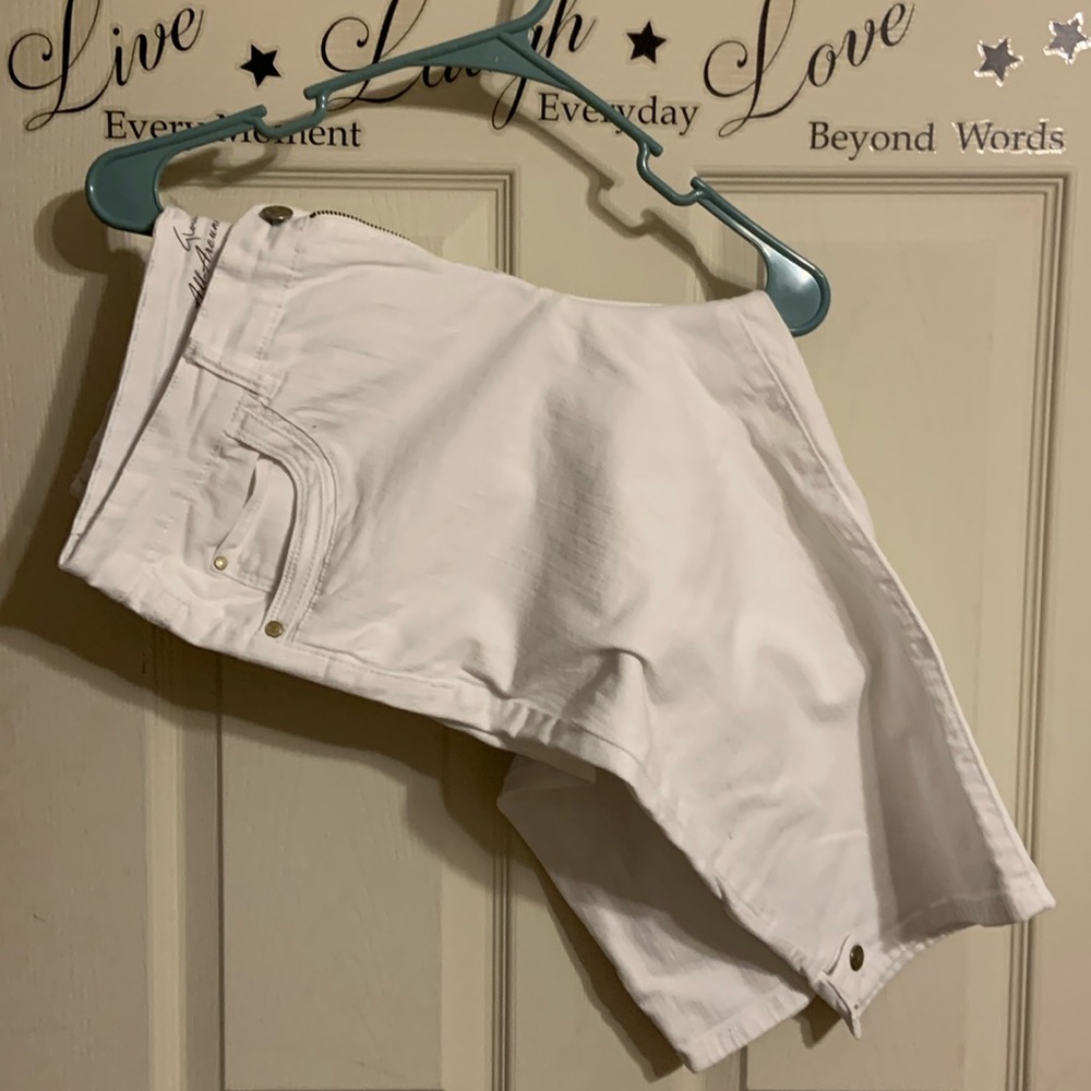 GUC Gloria Vanderbilt Denim Bermudas